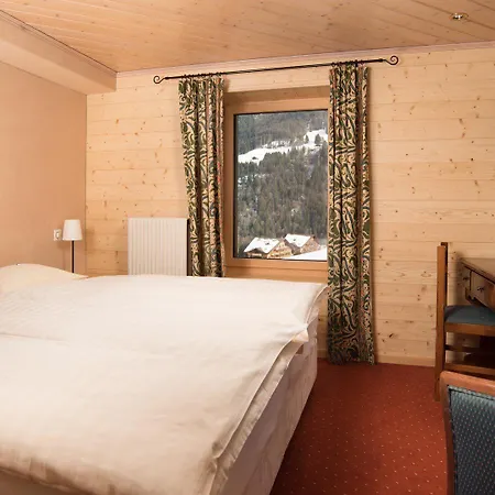 Hotel Suisse Champery
