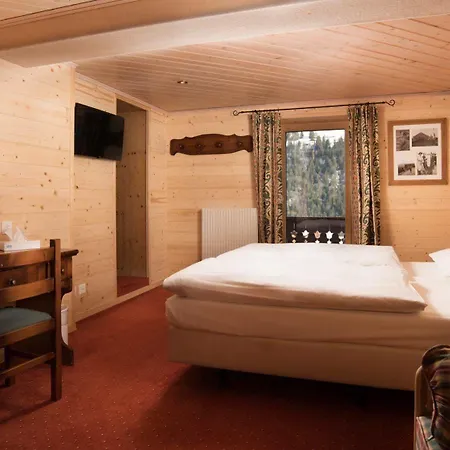 Suisse Hotel